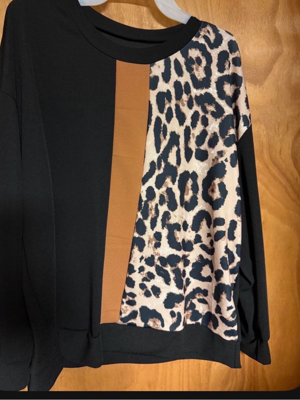 SHEIN Black Sweatshirt with Leopard Panel & Tan Stripe